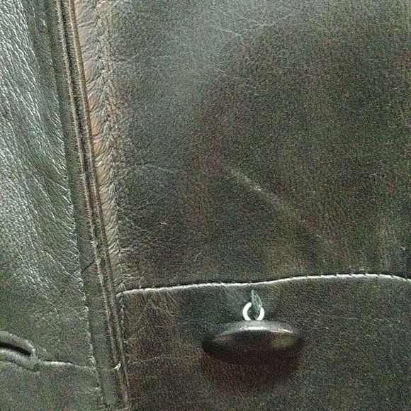 Leather Coat with Fur Collar - Picture 8 of 8